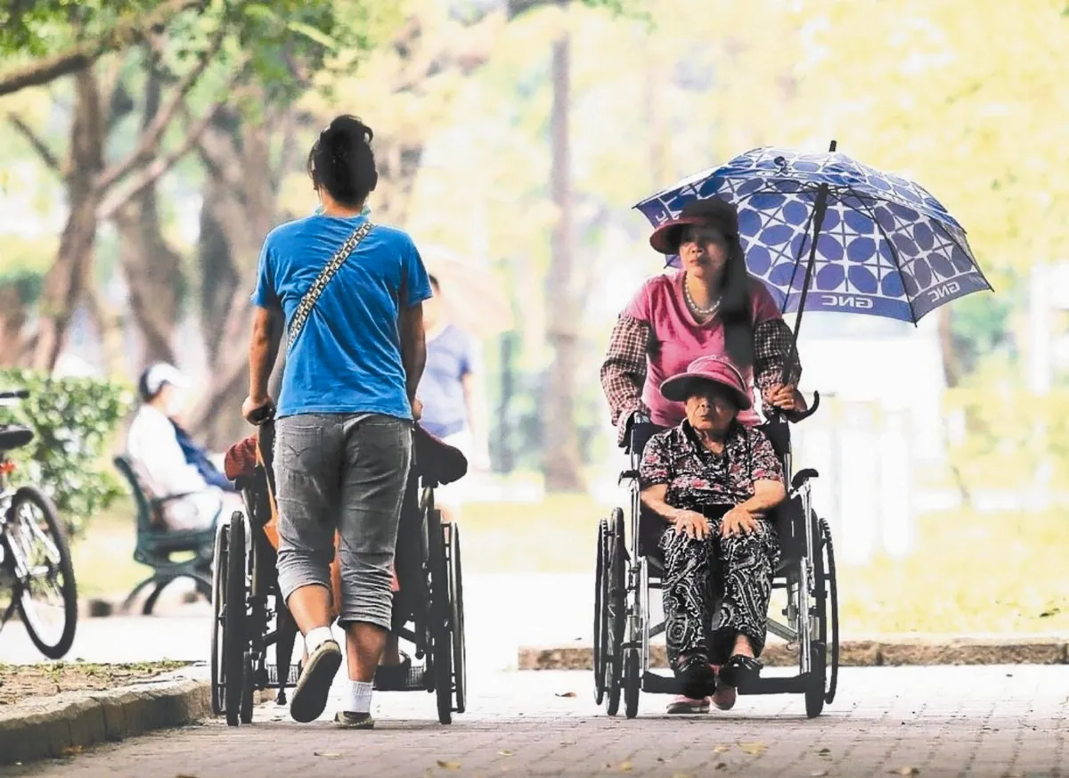 外勞激增 飆向70萬大關