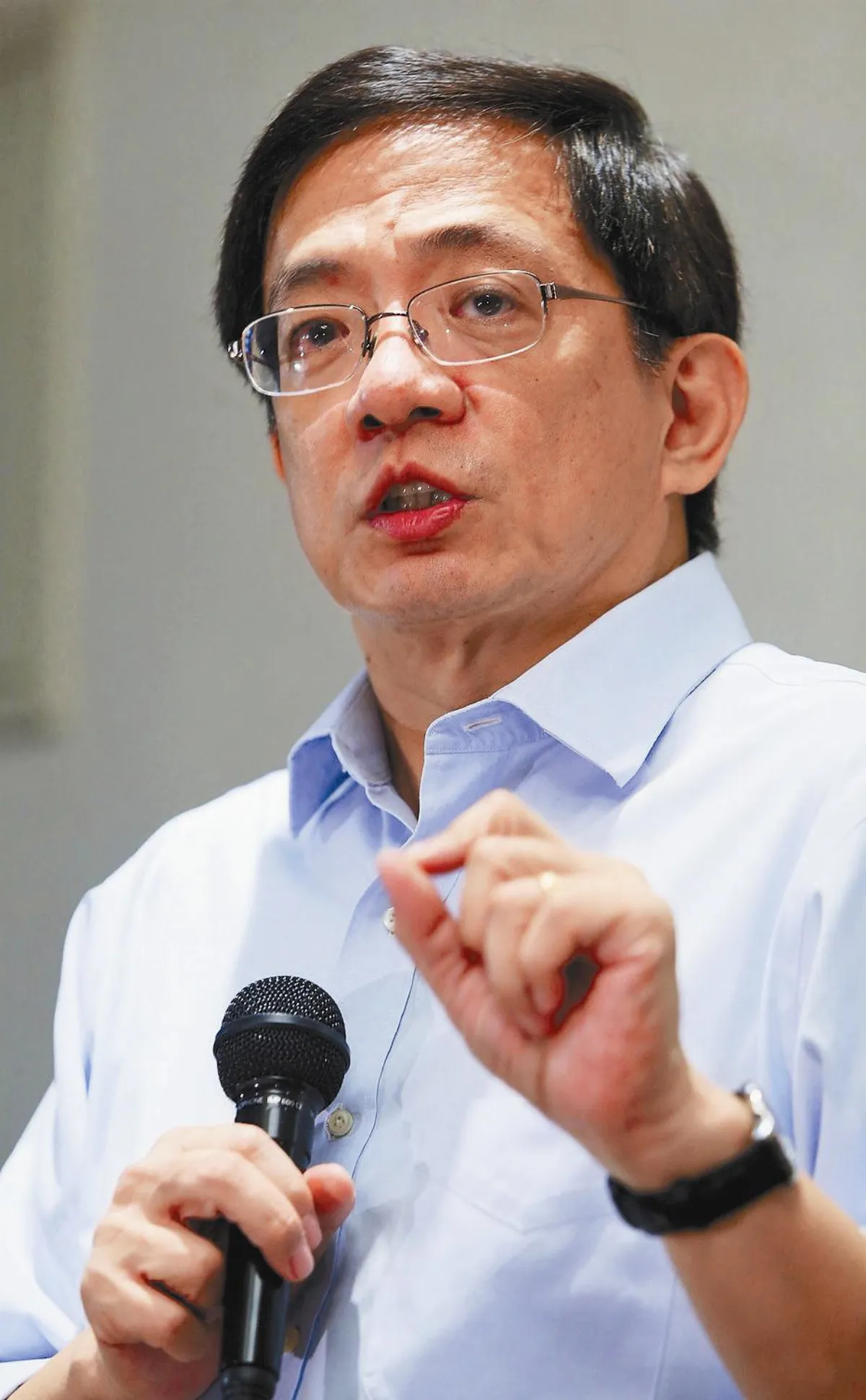 獲知當選 笑稱眼珠掉下來 首重未來學習 管中閔要帶台大走出迷宮變局