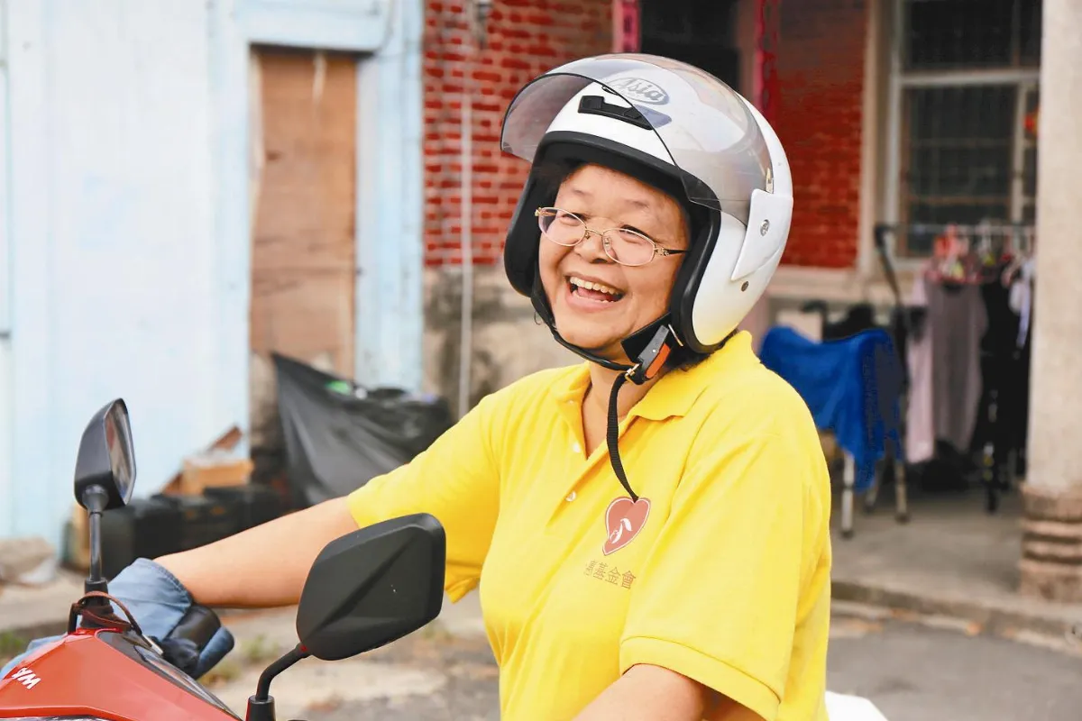 居服員有愛照護長輩如己親