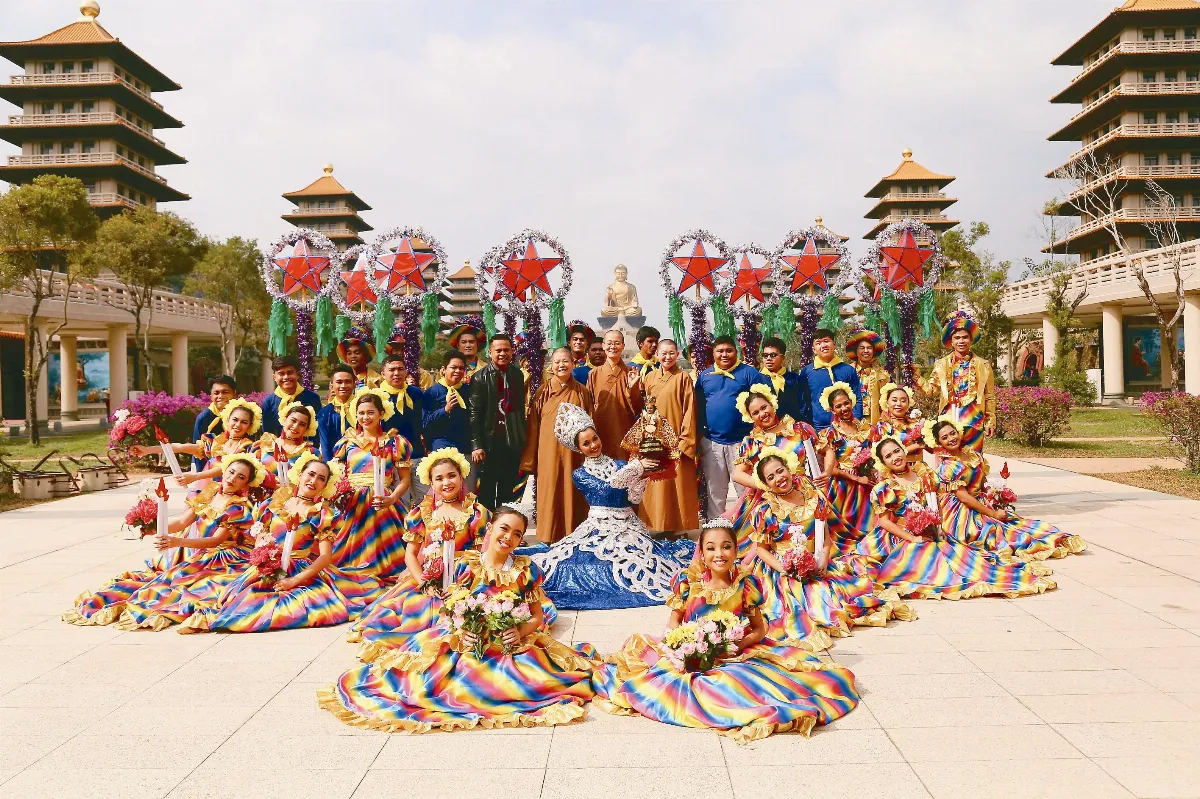 MABUHAY菲躍100 聖嬰和佛陀光明與希望