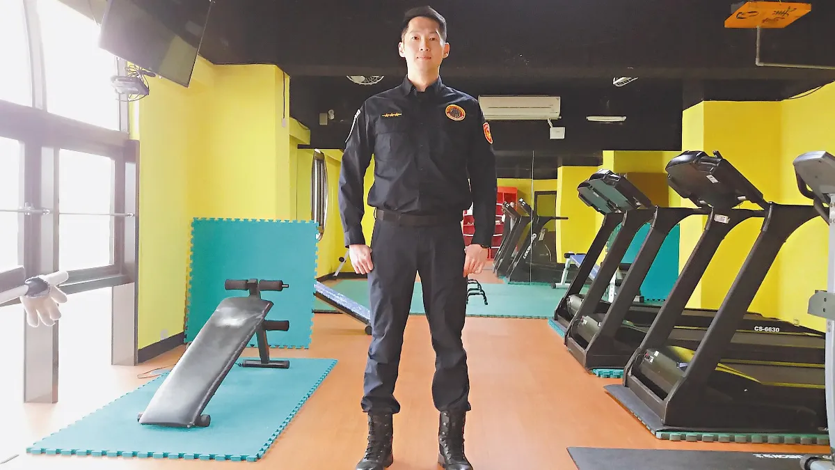 猛警健身 抓壞人更給力