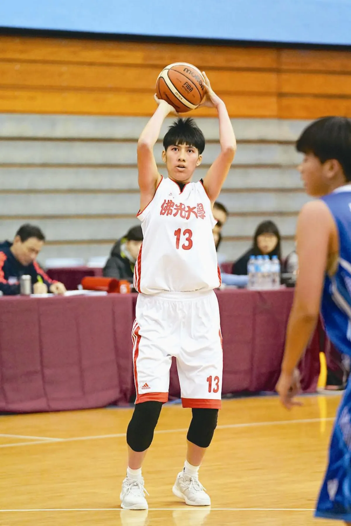 UBA 王竫婷豪取33分 佛大第5勝