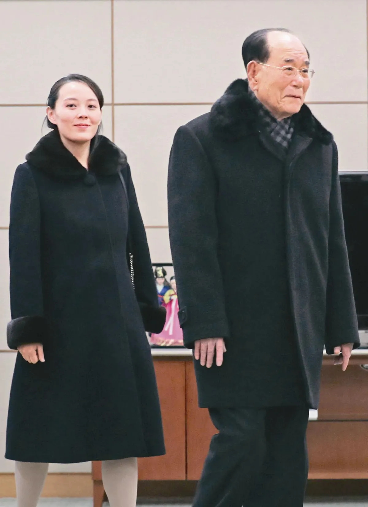 設宴接待外賓 金永南坐潘斯對面