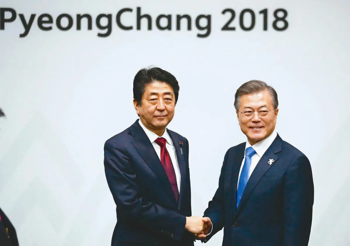 文在寅會安倍：盼正視歷史