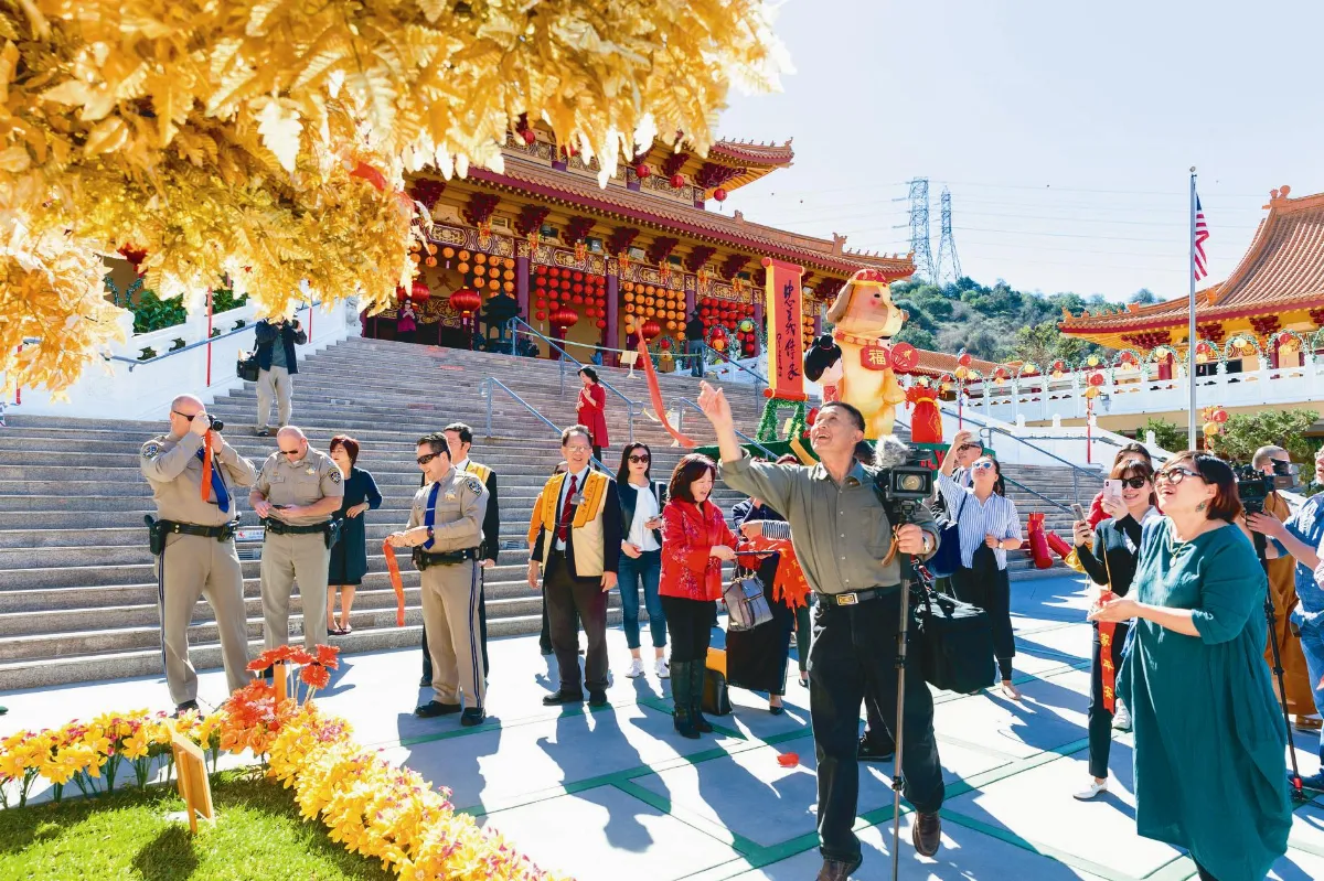 西來寺迎春 兼具信仰與藝文