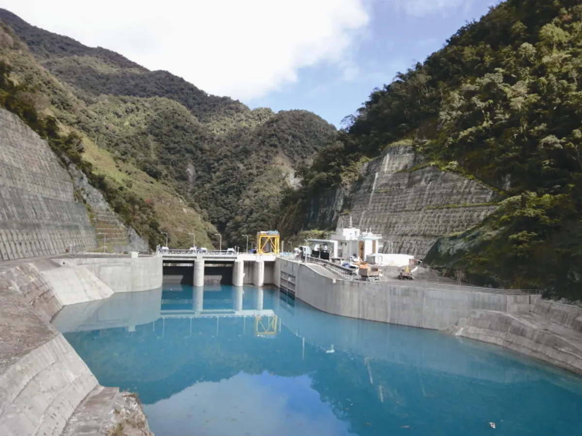 春節東部用電 巡檢員功勞