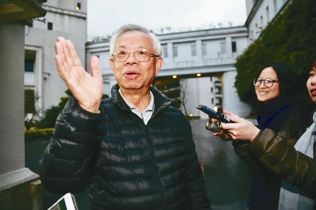 彭總裁最後一天 晨運、上班