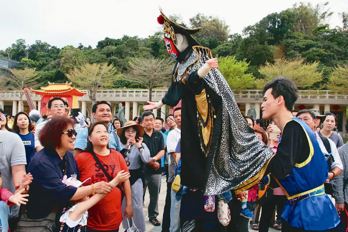 木偶變臉 祝身心豐收