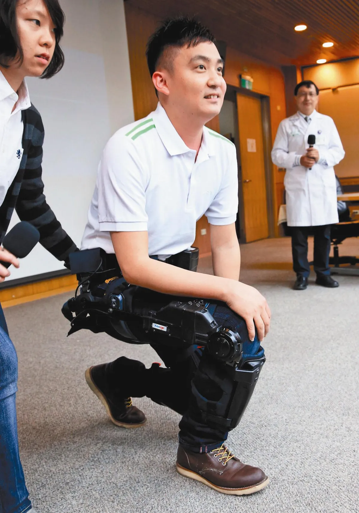 機器人輔具 中風者另一雙腳