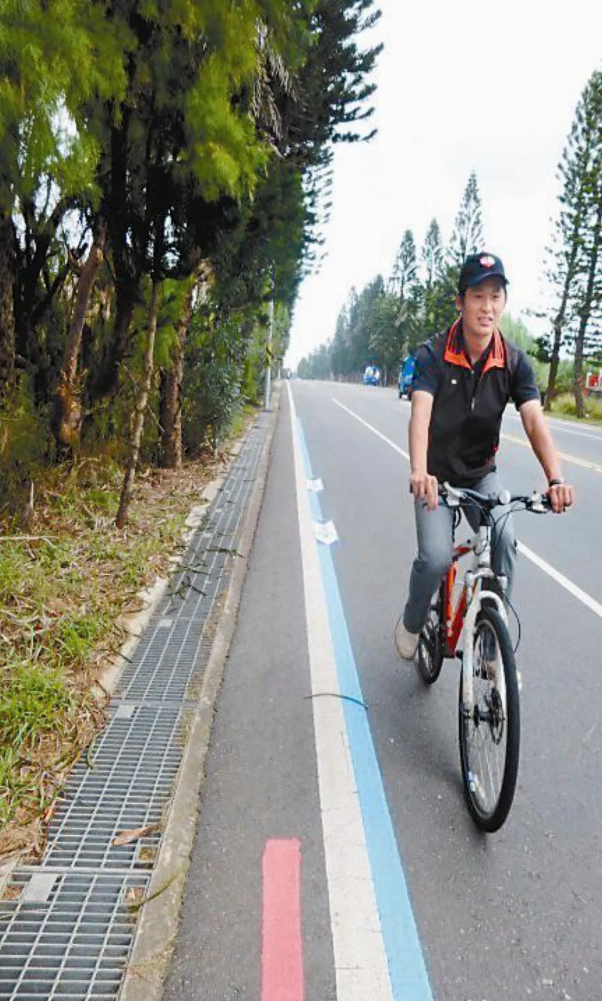澎湖先試辦 沿著藍色標線 單車騎士不迷路