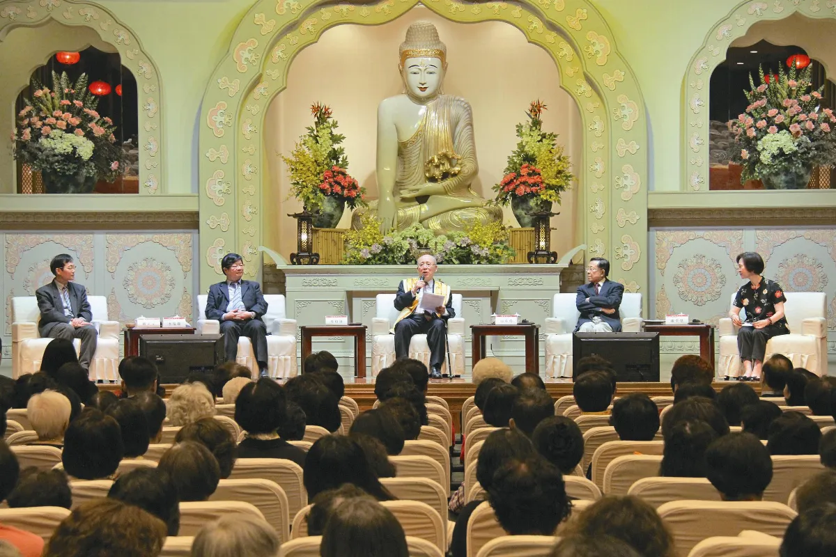大師文學成就 與佛法同光