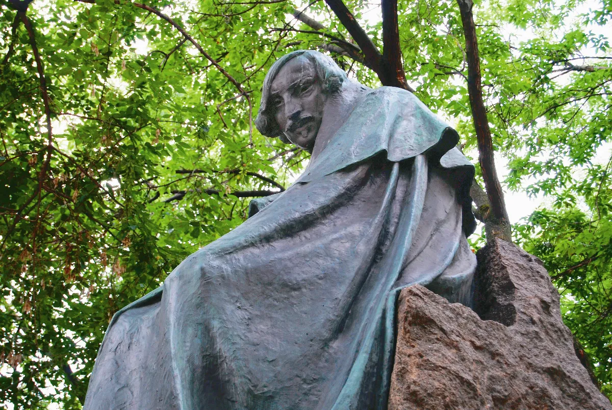 契訶夫花園 果戈里的外套