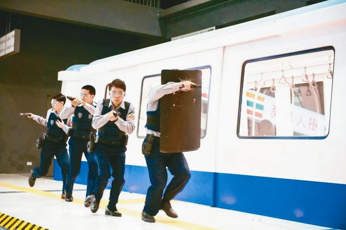 警大報名人數破3千 10年新高