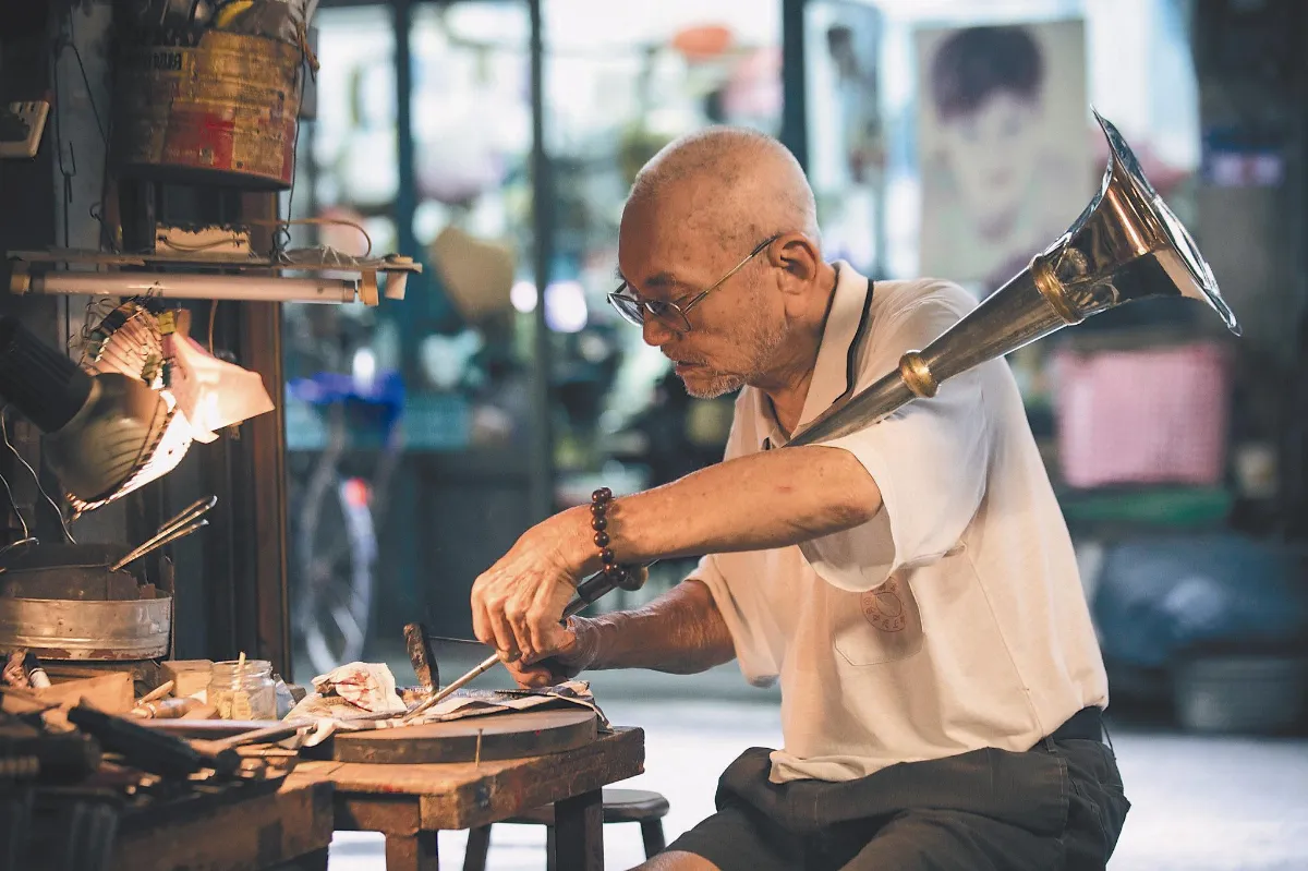 美哉斯土 半世紀哨角藝師魏幼謙