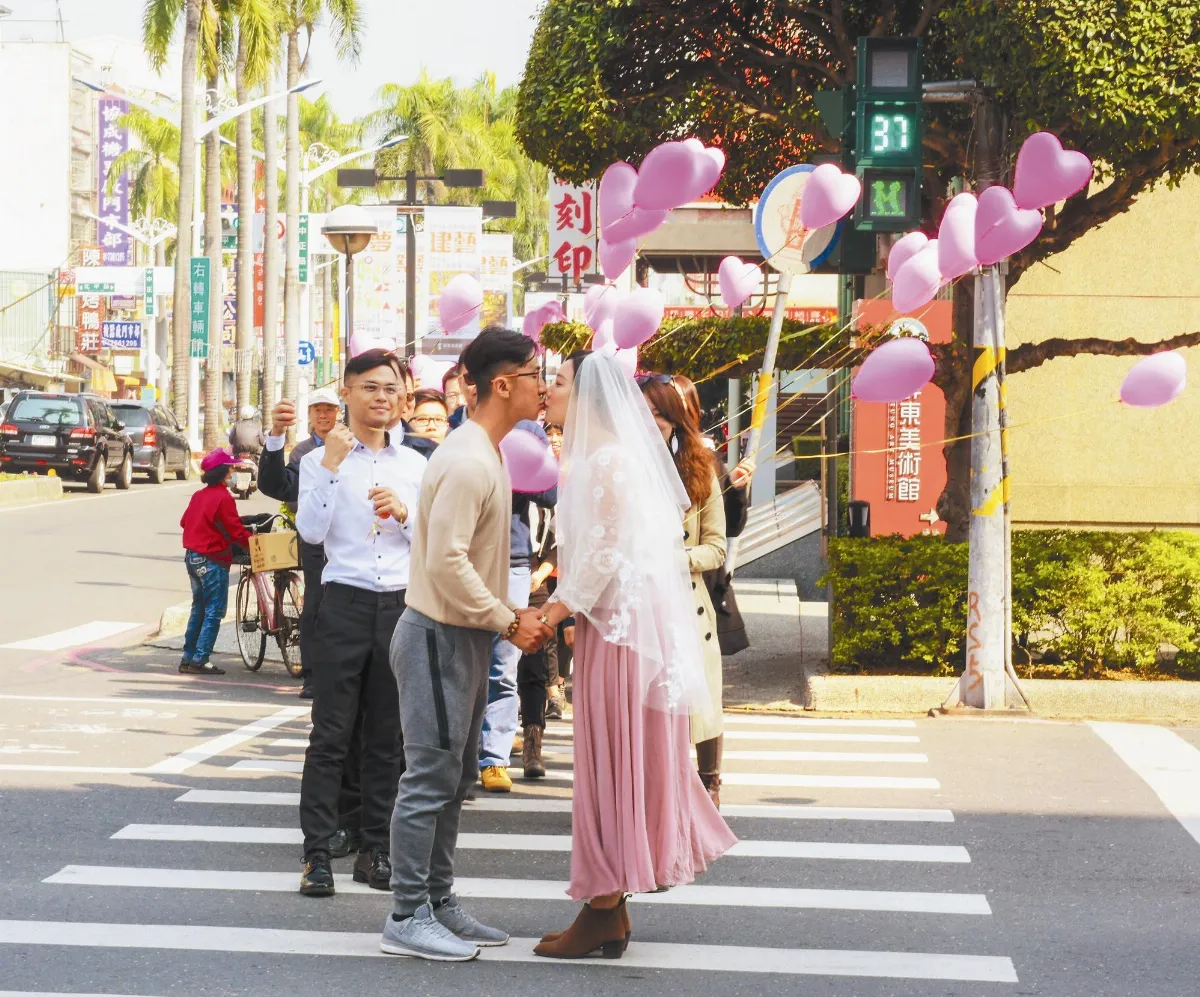 屏東小綠人 求婚廣告進坎城