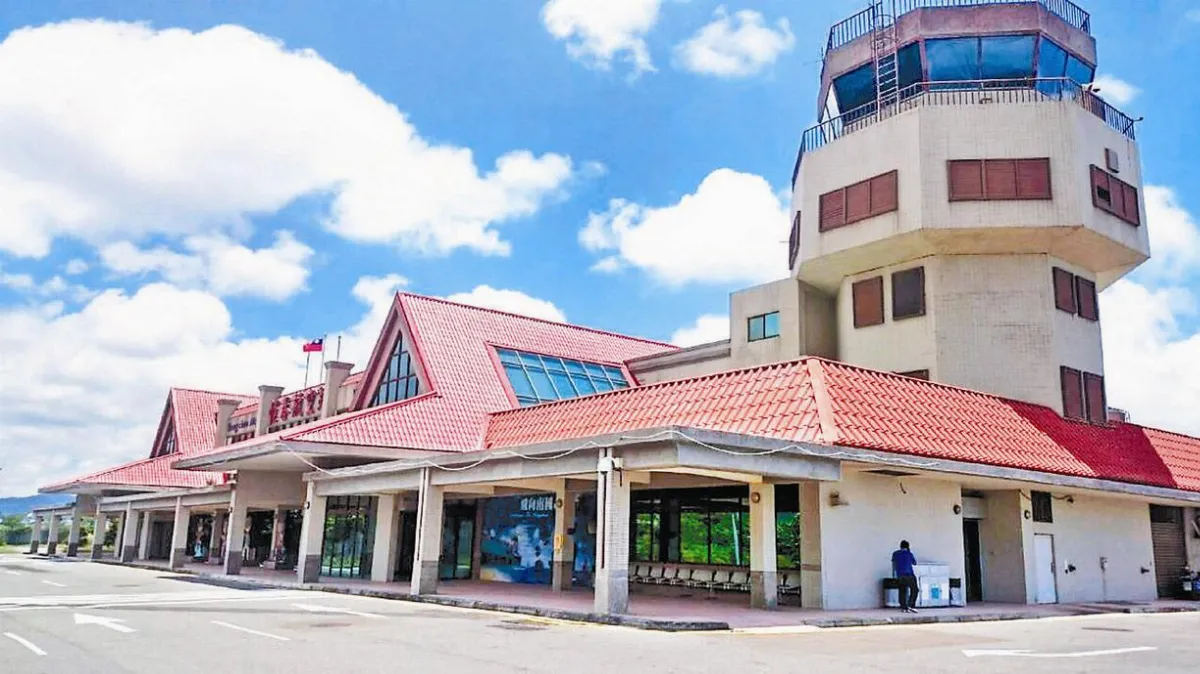 高餐大找飛機 挽救恆春機場