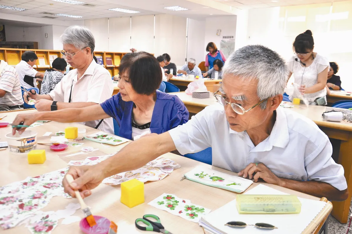 享壽祕訣…拒絕孤獨 讓自己快樂