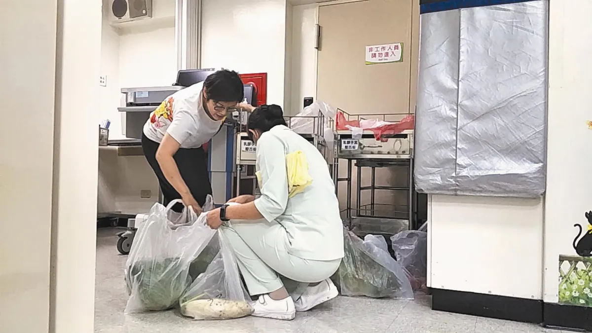 病患掛心菜攤 醫護相挺把菜買光