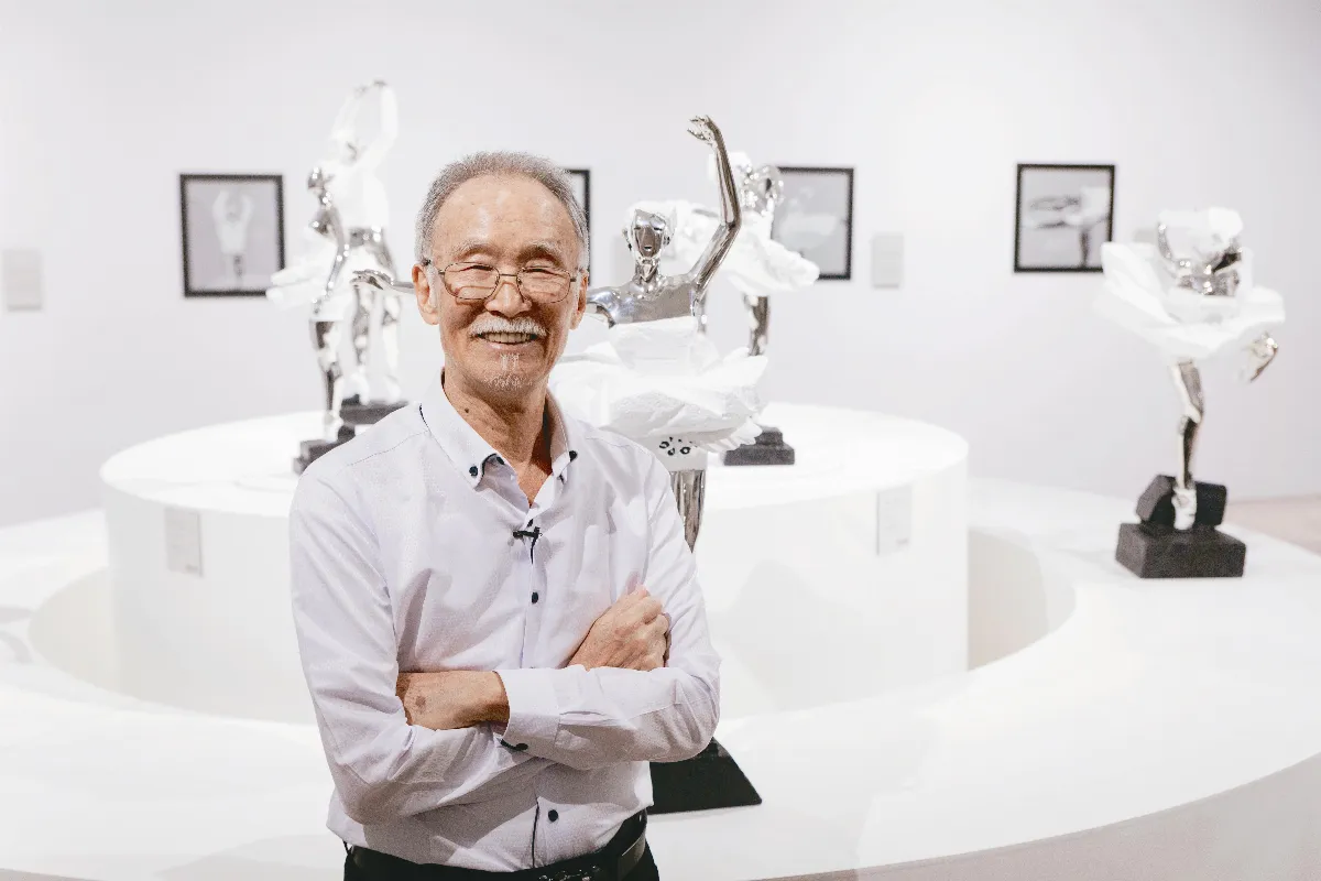 雕塑揉合芭蕾 舞者閃爍耀眼