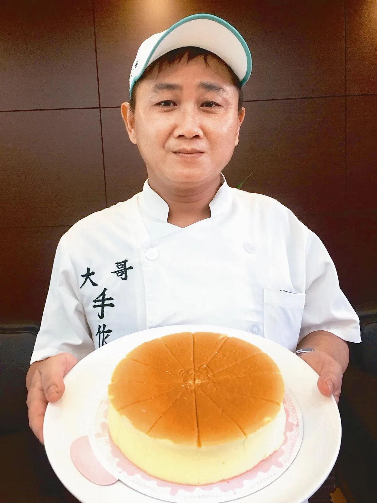 大哥金盆洗手 做蛋糕逆轉人生