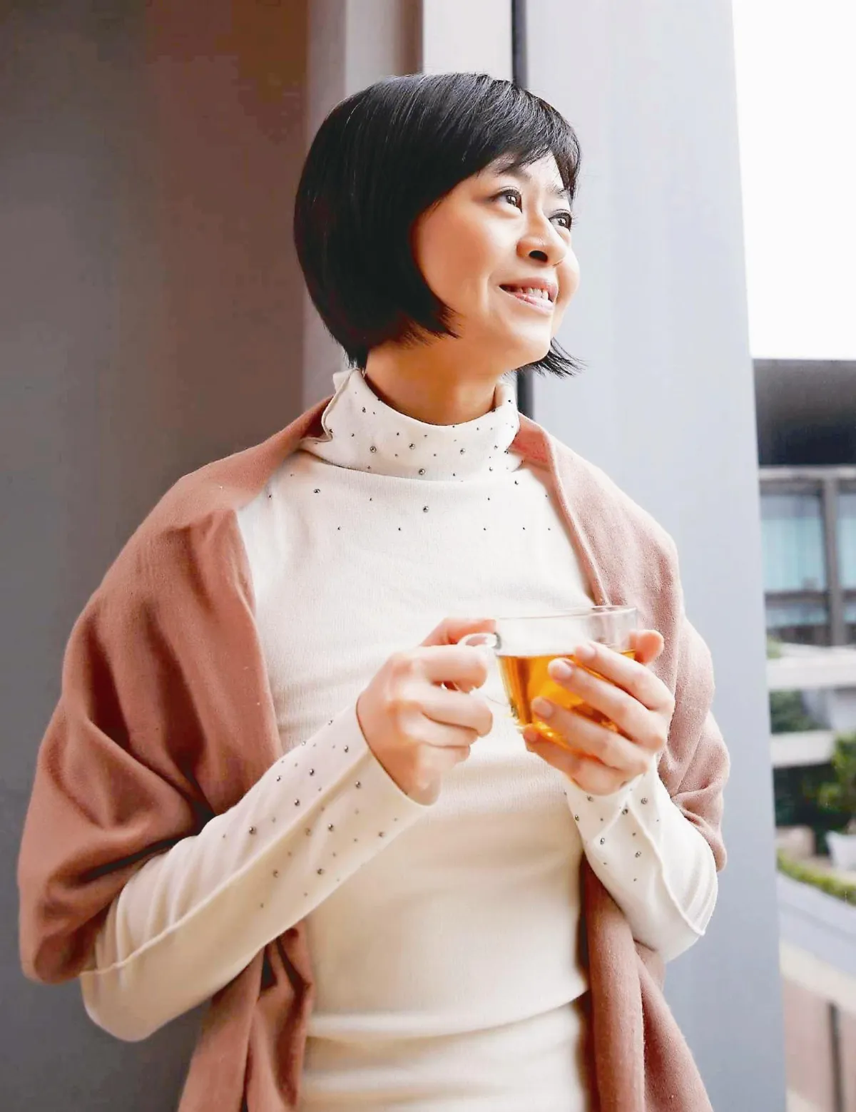 紅茶看世界 葉怡蘭悟樸實之美