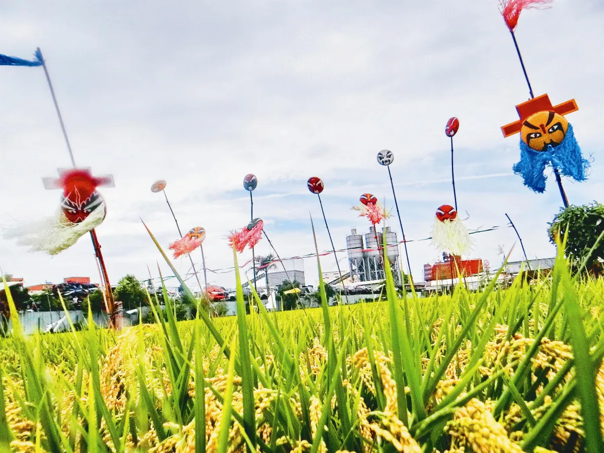 京劇臉譜稻草人 創意驅鳥