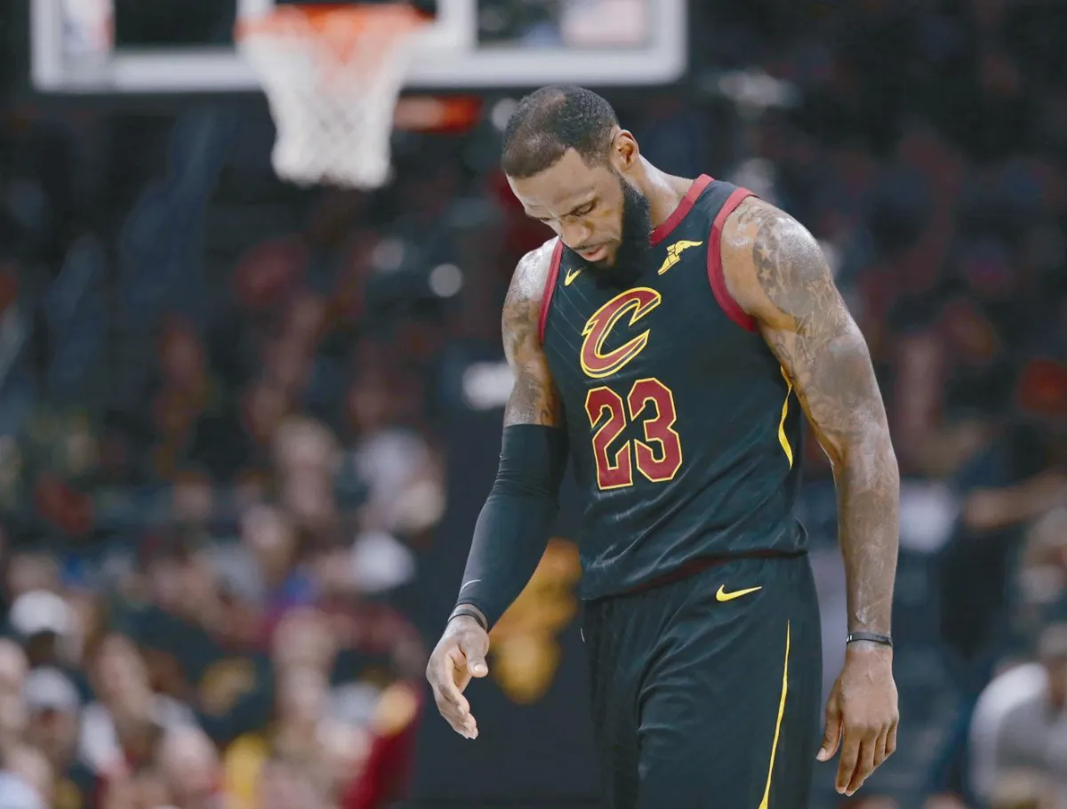 NBA特報 跳出合約 詹皇爭奪戰將開打