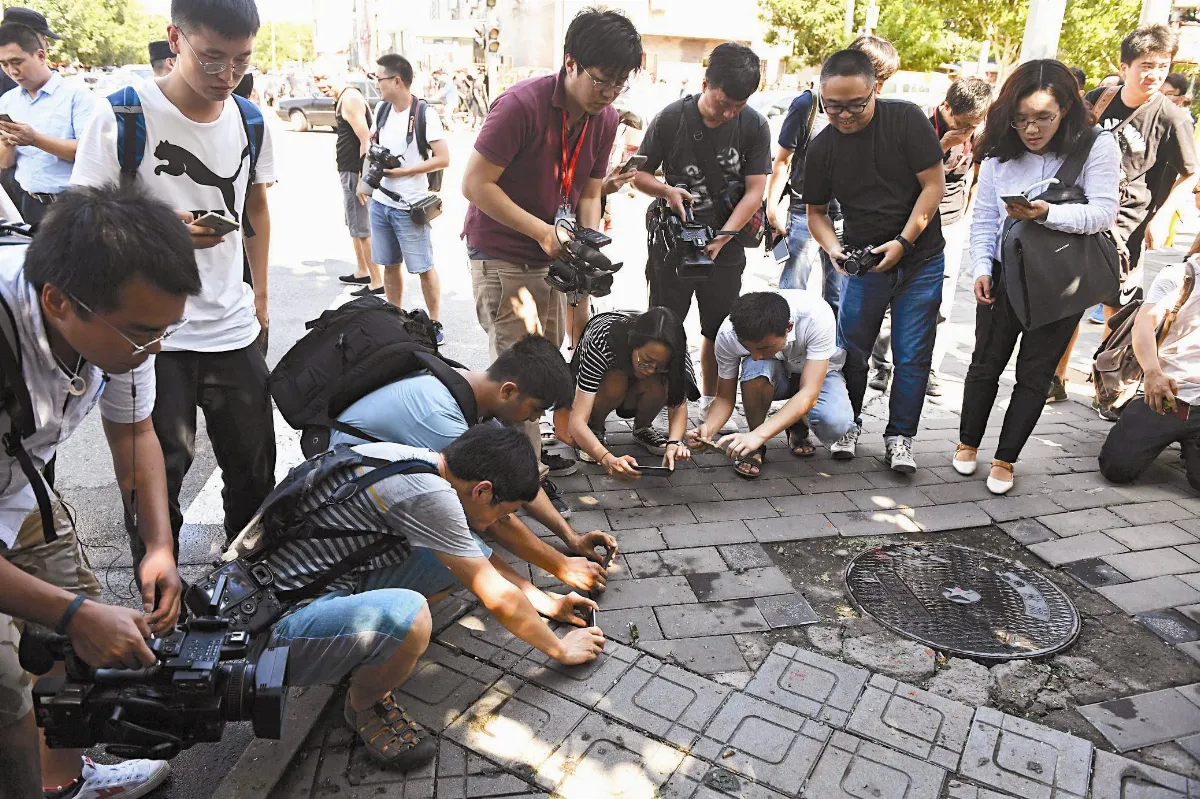 美國駐北京大使館 響爆炸聲