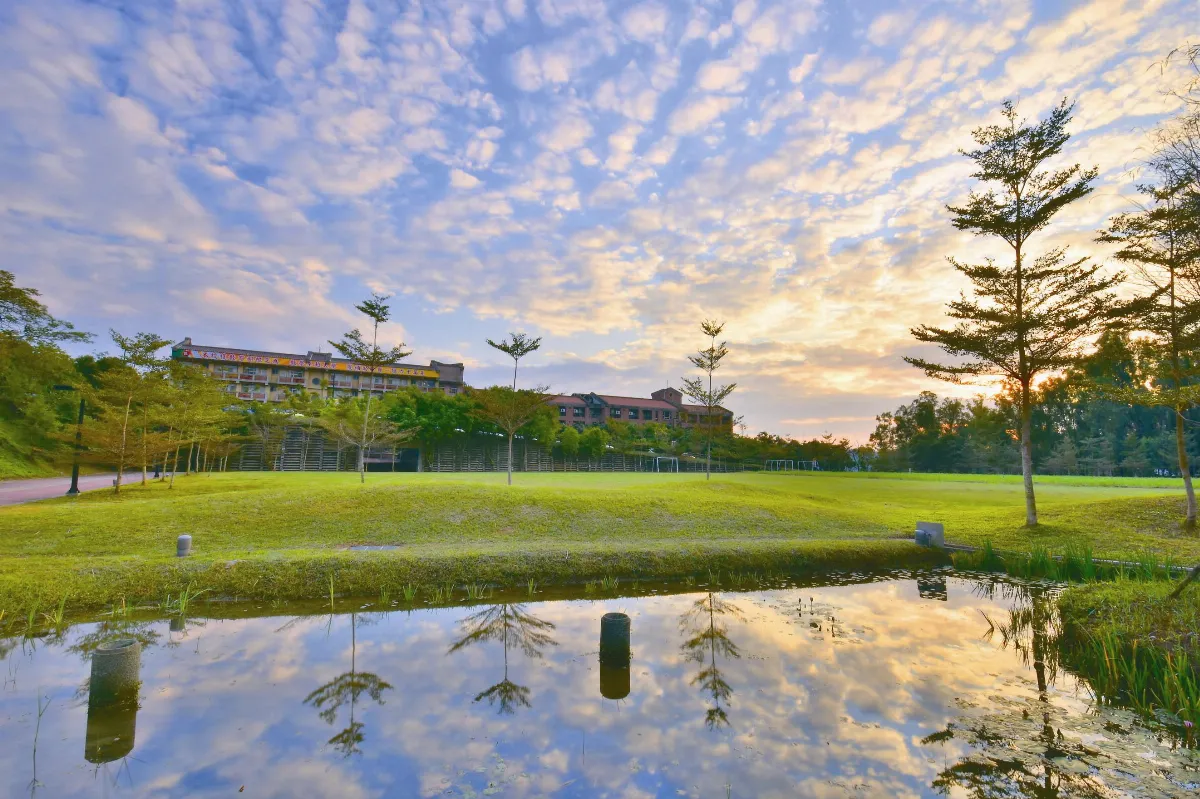 1.5萬校友 南華大學最強後盾