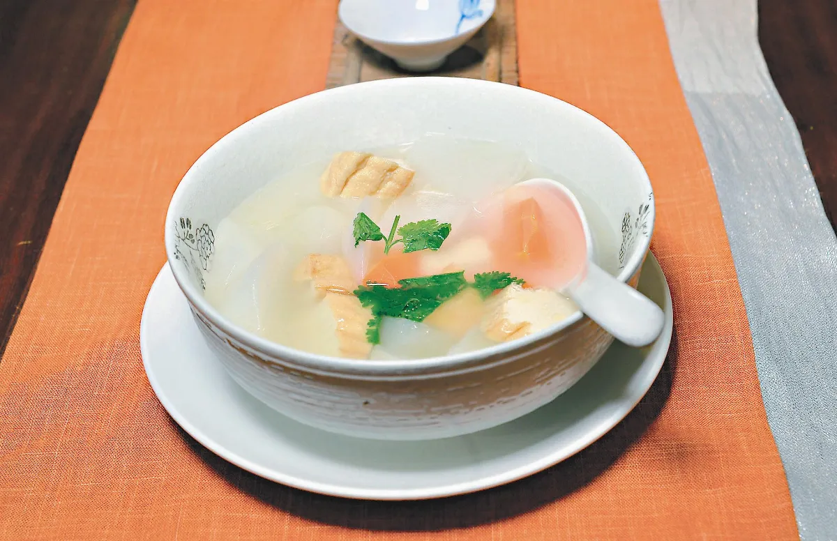 照 食 譜 蘿蔔油豆腐湯 乾煸四季豆