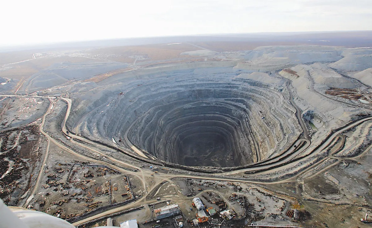 藍鑽 地球藏得最深的祕密