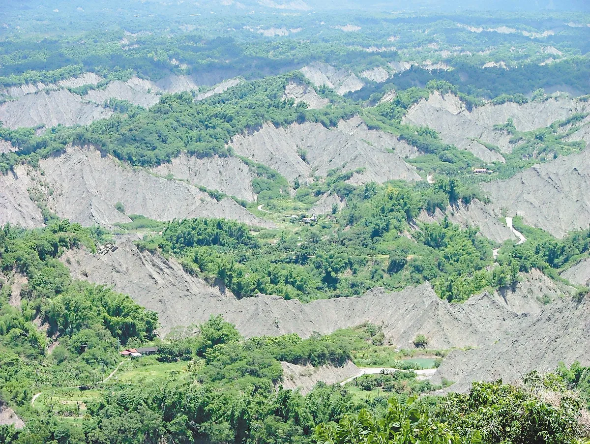 化石、日出、惡地形  左鎮推三寶 盼翻轉偏鄉命運