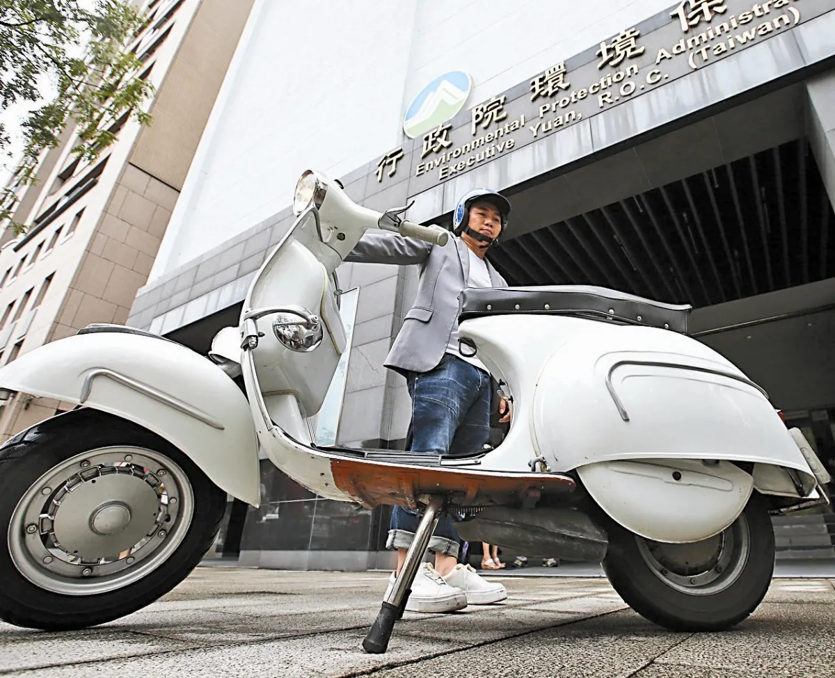 古董二行程機車  不作通勤工具