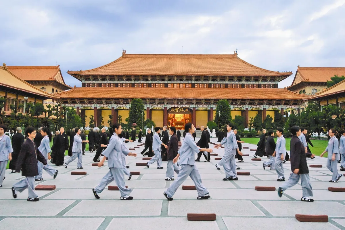 佛光山叢林學院 今聯合畢典