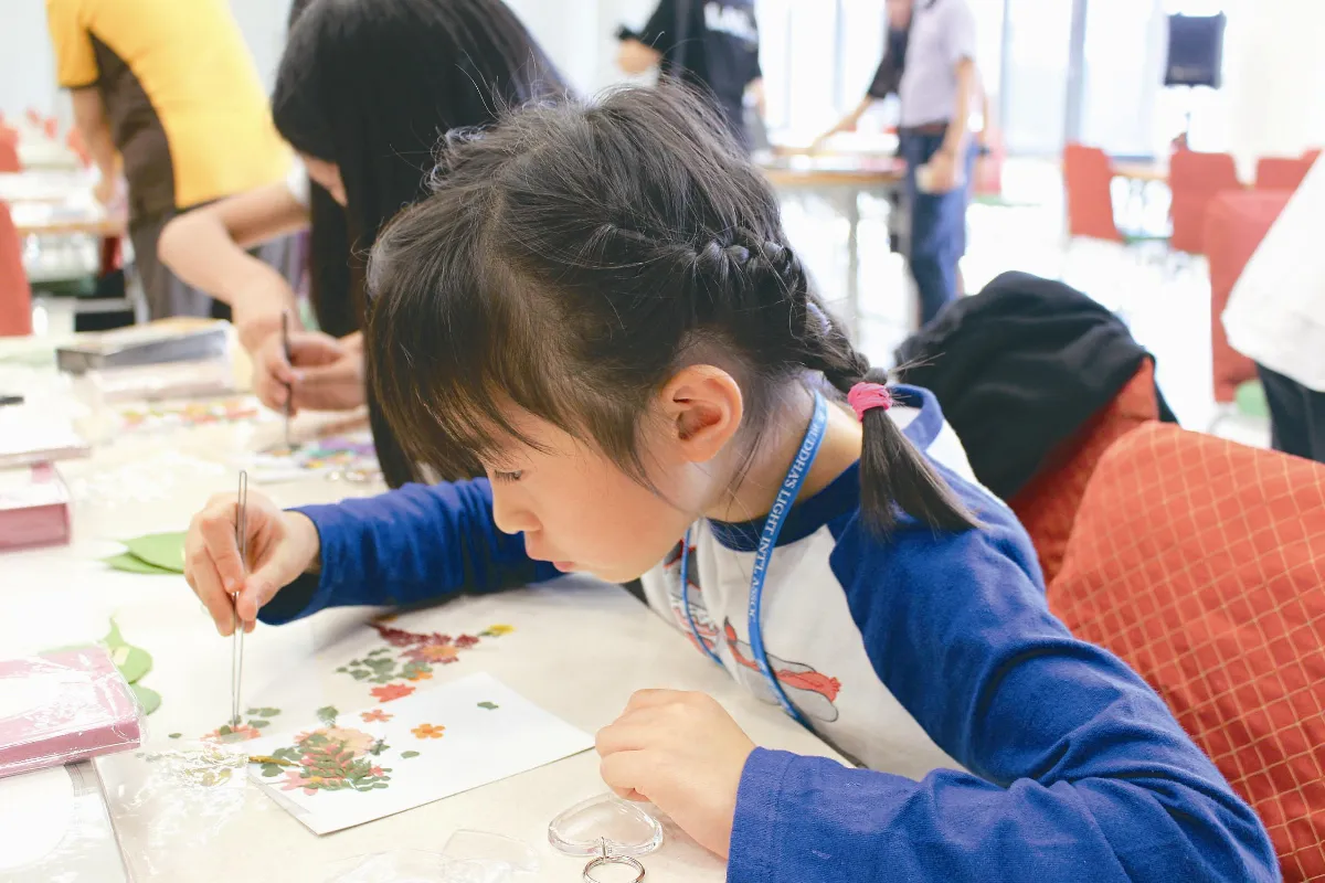 倫敦菩提園 佛館、藏經樓尋寶