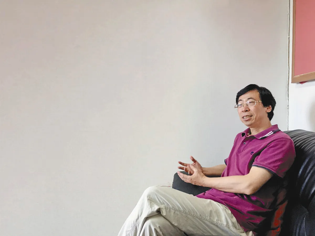剪紙藝術家 趙希崗 剪出世上最美的書