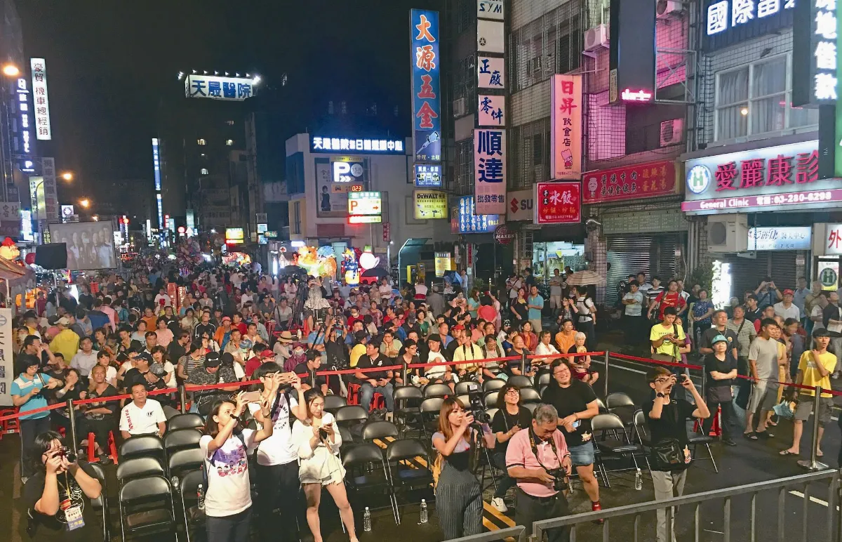 封街百百種 賞懸日最獨特