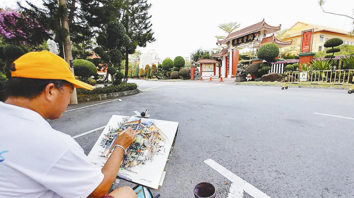 彩繪人文 畫家駐仁嘉隆新村