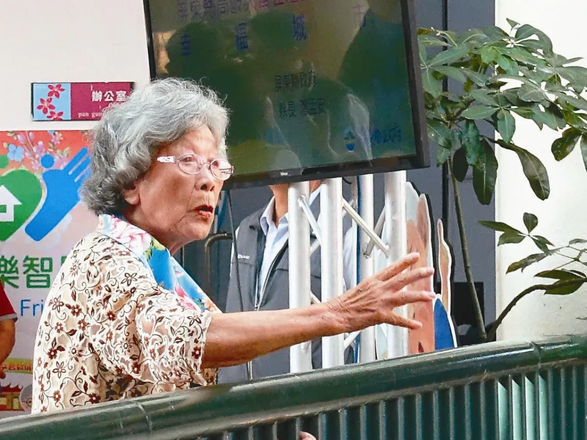 88歲指揮 讓合唱團銀閃閃