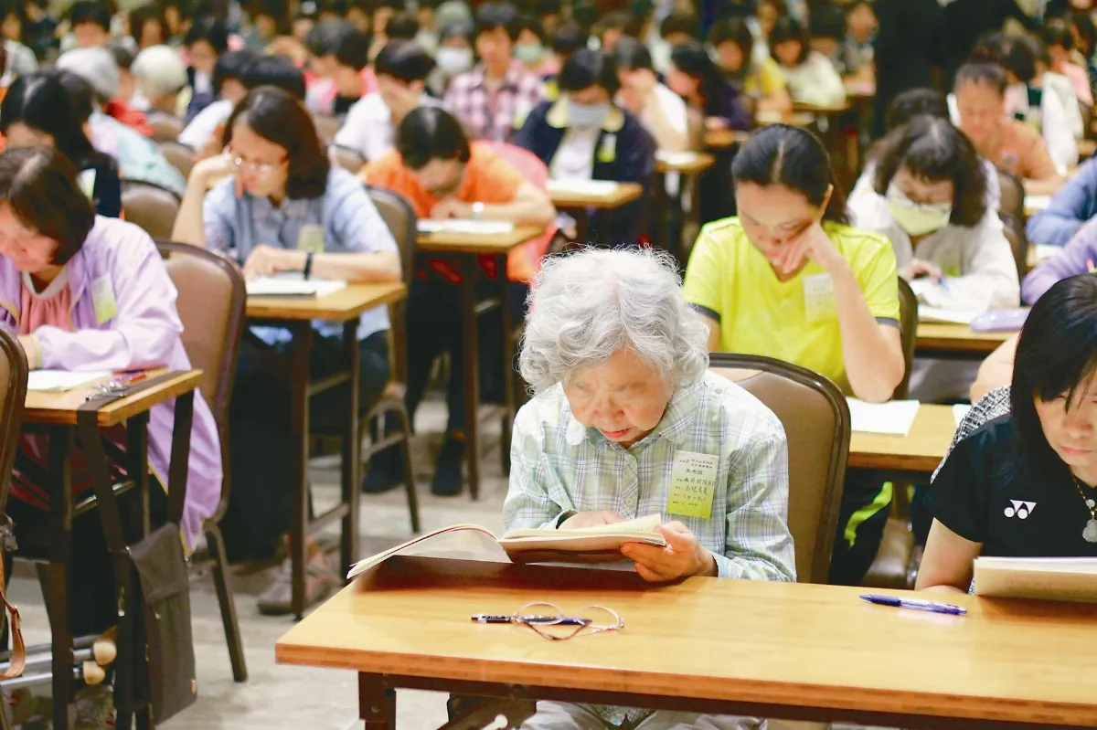 高雄8別分院 佛學會考入佛智