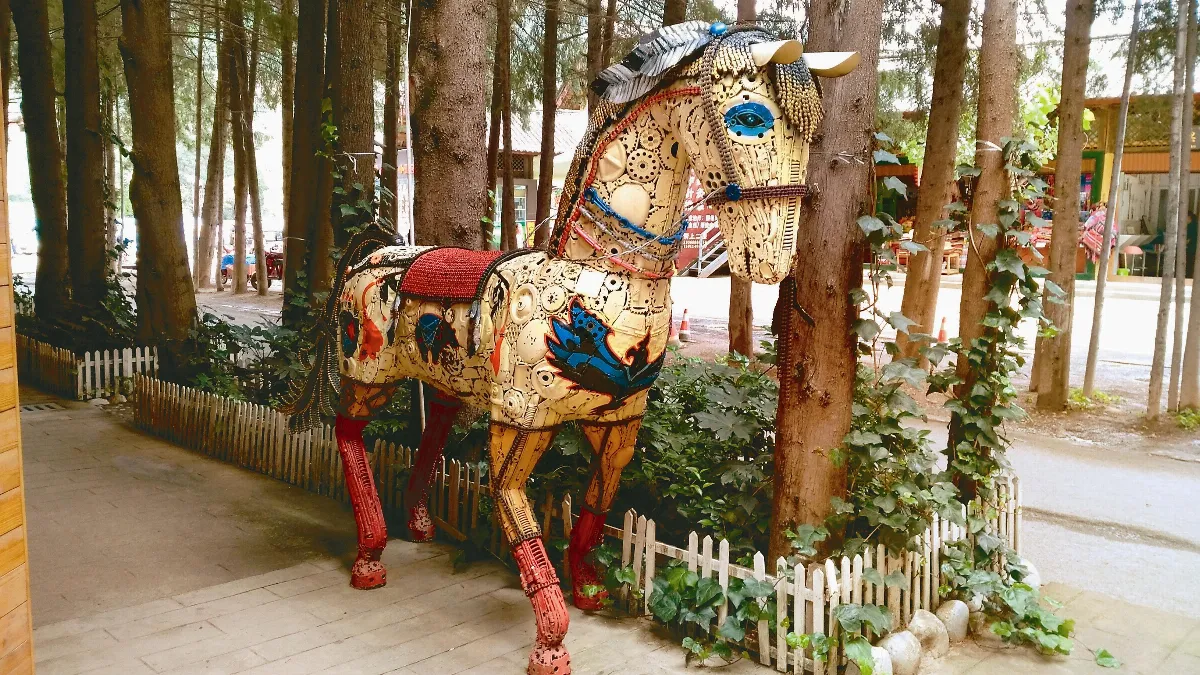 再生藝術 栩栩如生的創藝鐵馬
