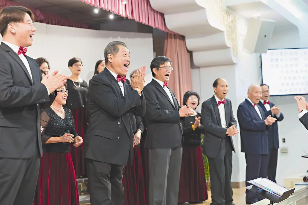 西來寺合唱團 唱出佛曲的活潑