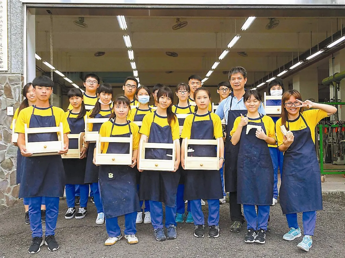 助弱勢生習技能 教師成典範