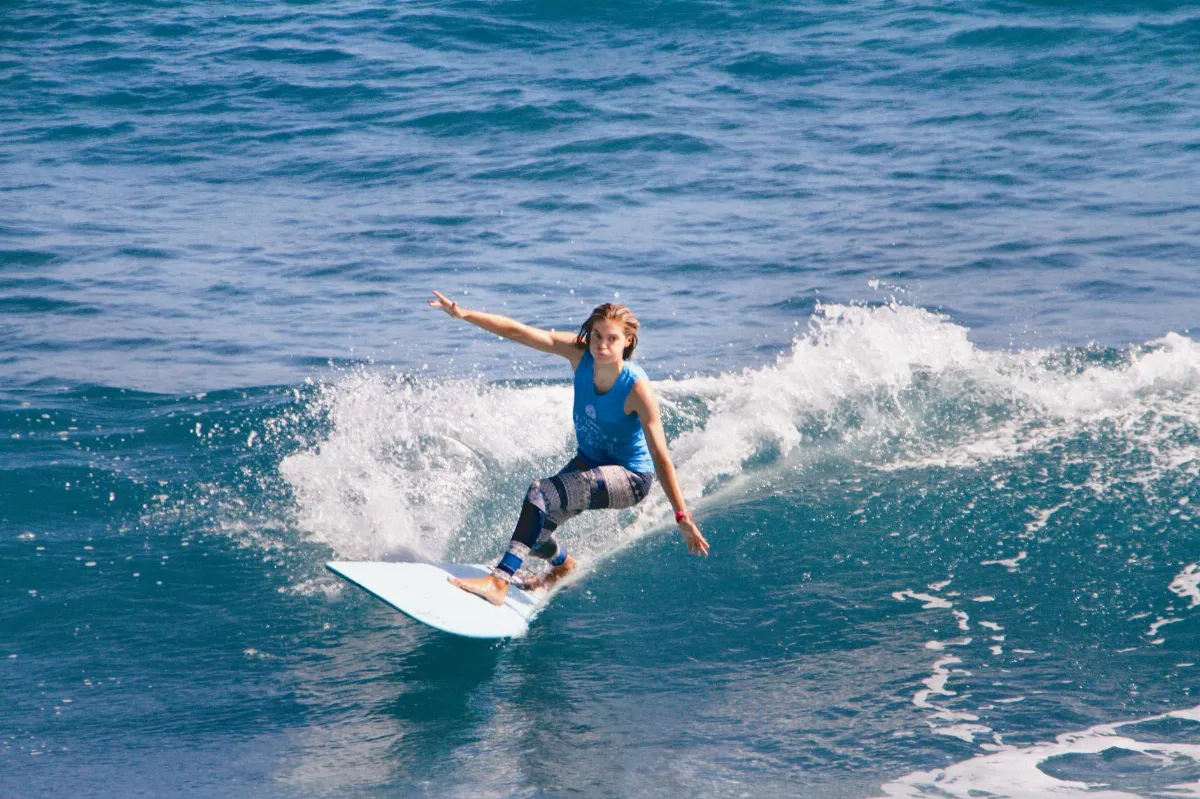 台東衝浪賽 美籍艾瑞克 女子長板世界冠軍