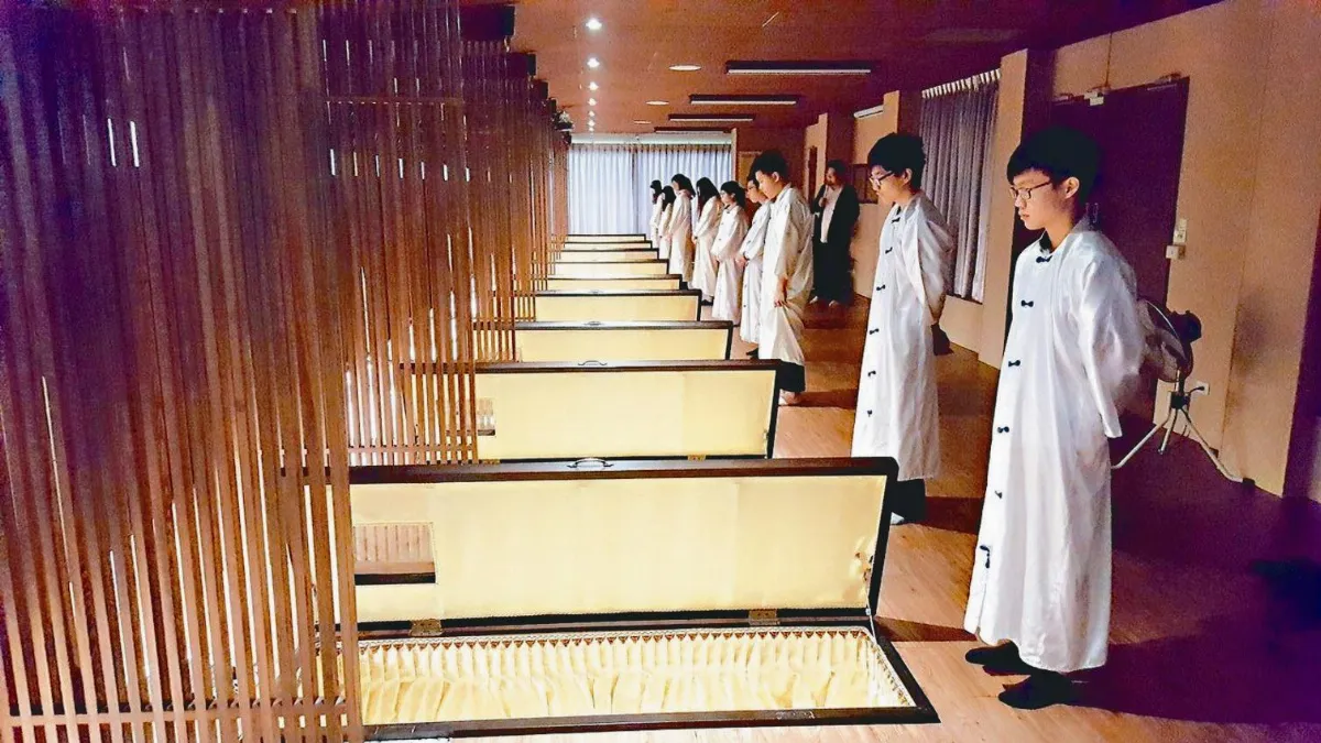 送行者薪情好 大學廣開課