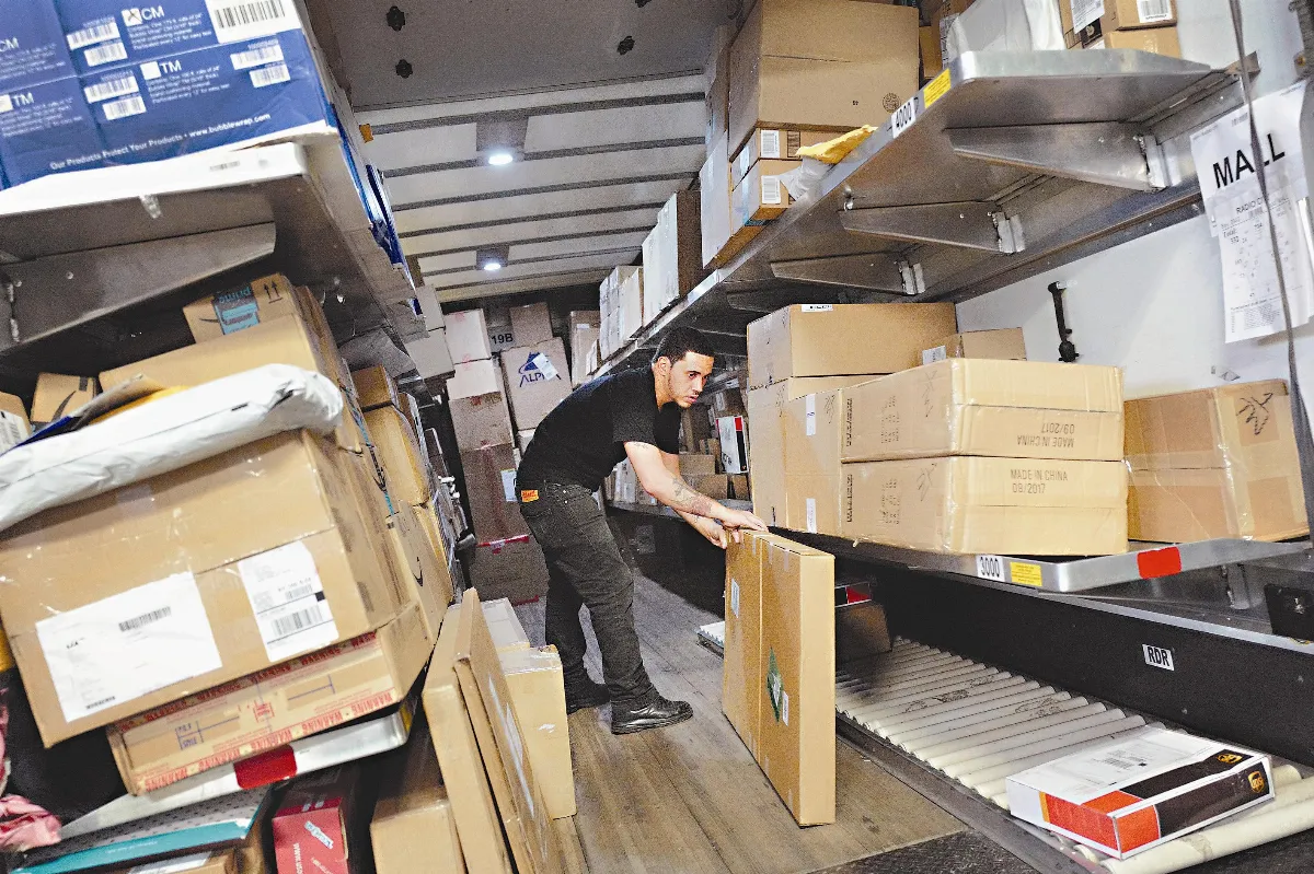 學習雜貨店老闆 拉近和顧客關係 零售業懂你 提供專屬商品