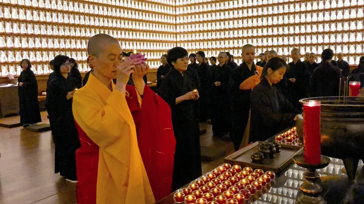 叢林風光 朝山禮拜 歡喜迎新年
