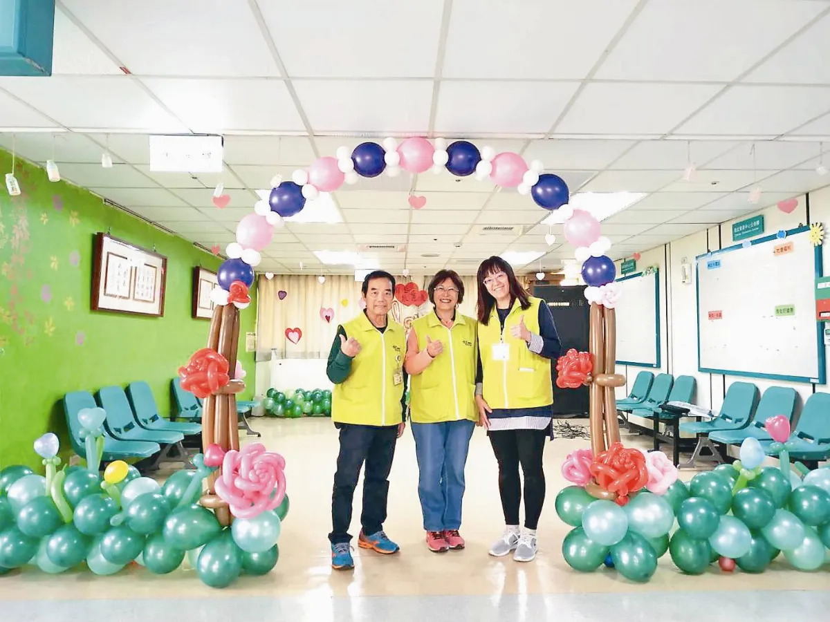 醫院變文定會場 女圓癌父心願