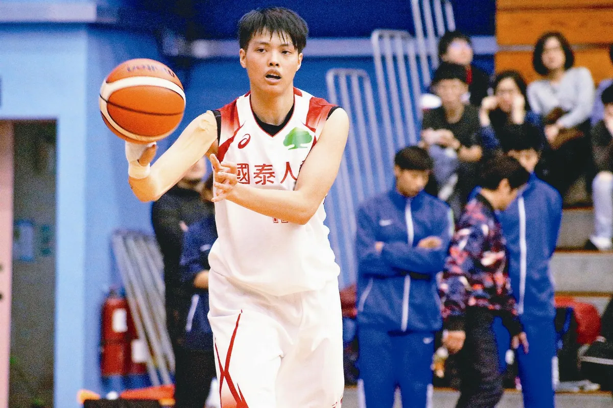 WSBL   國泰6連勝 鄭伊秀練習當學姐