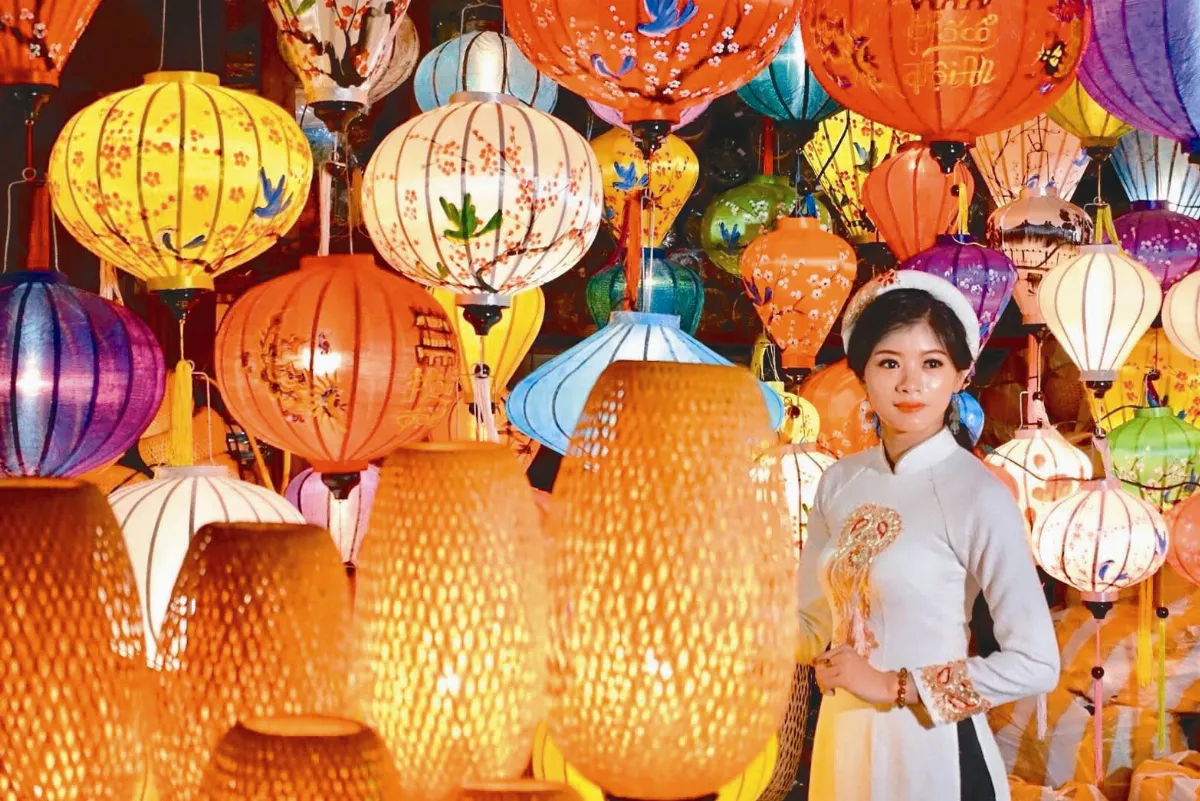 生活快門 燈紅人更美